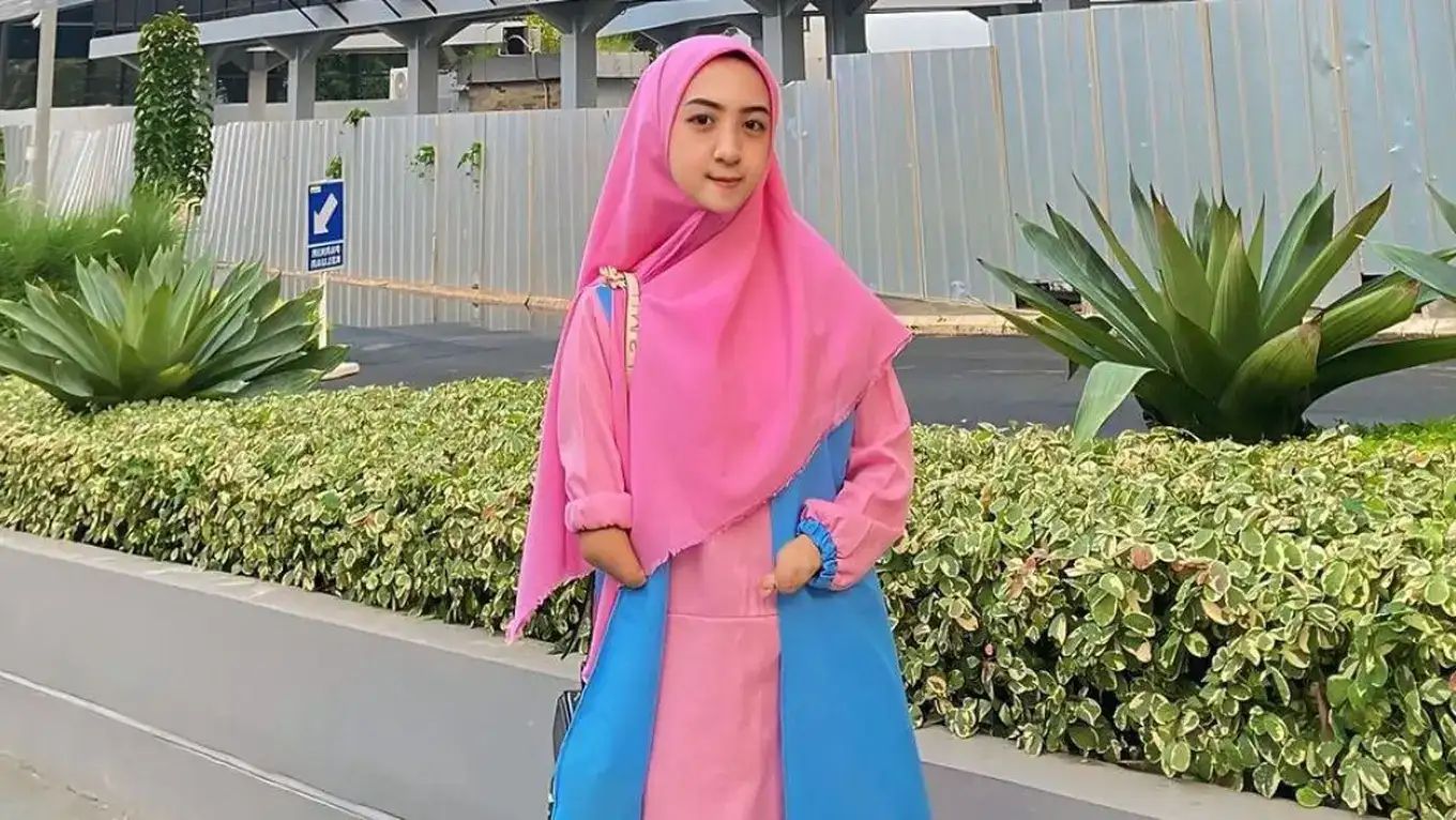 Niatus Sholihah
